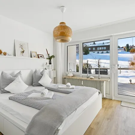 Schneerosenbluete Steibis Mit O Apartamento *